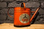 arrosoir de station service AVIA
