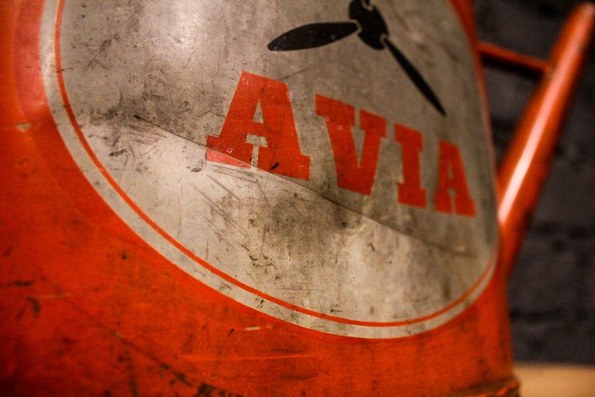 arrosoir de station service AVIA