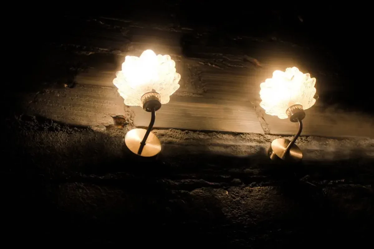 Lampe lotus en opaline, lumière douce