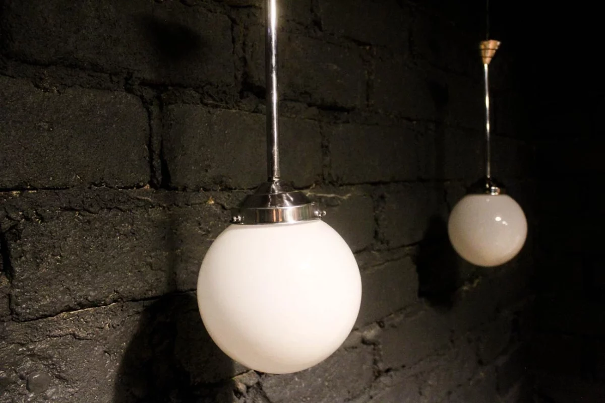 Suspensions opaline, design élégant