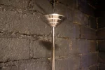 Design iconique : Ces suspensions globe ouvert sont un véritable hommage au style Art Déco, avec leurs lignes épurées et leur opaline délicate