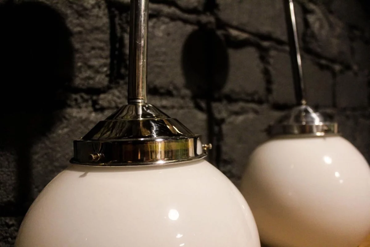 Héritage Art Déco : Ces suspensions sont un véritable témoignage de l'élégance et du savoir-faire de l'époque Art Déco