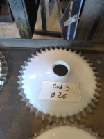 Lot de suspensions – Image 6