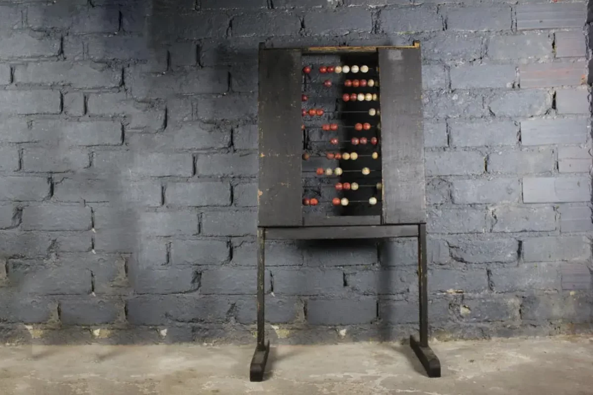 Boulier d'école, objet de décoration vintage.