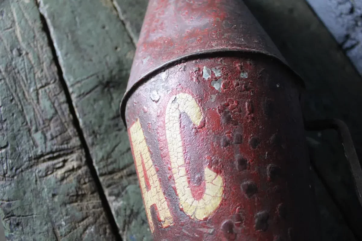 Couleurs et patine de la carotte de tabac rouge.