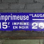 Plaque émaillée "LAUGA" imprimeuse, bleu d'époque.