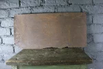 Plaque émaillée "LAUGA", vue rapprochée détail émail.